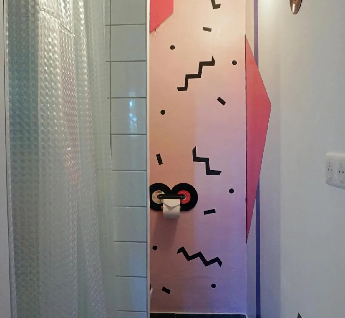 La Ninetiesroom - Chambre Atypique Avec Salle De Bain Et Wc Prives - Tv Wifi Console Jeux Toulouse Accommodatie bij particulieren